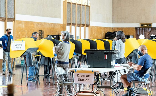 Republicans Hold Texas In US Polls; 13 Hotly Contested Races Yet To Be Called