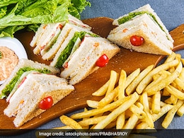 2 Ways Chicken Salami Sandwich: Make A Delicious Sandwich For A Quick Breakfast