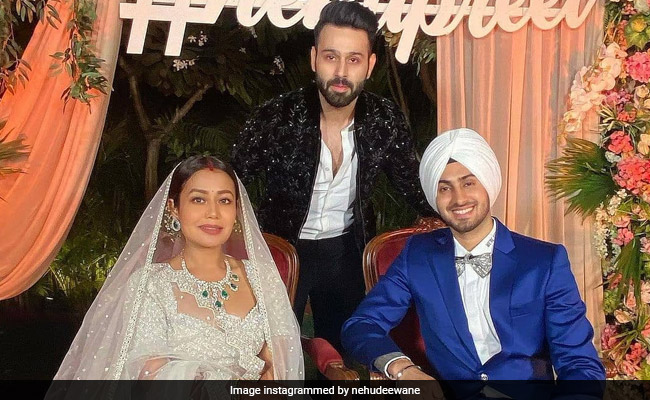 Inside Neha Kakkar And Rohanpreet Singh's Reception. See Trending Pics