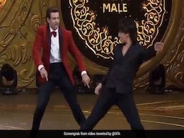 Hrithik Roshan के बर्थडे पर Tiger Shroff ने शेयर किया Video, बोले- हैप्पी बर्थडे गुरुजी Hrithik Roshan के बर्थडे पर Tiger Shroff ने शेयर किया Video, बोले- हैप्पी बर्थडे गुरुजी