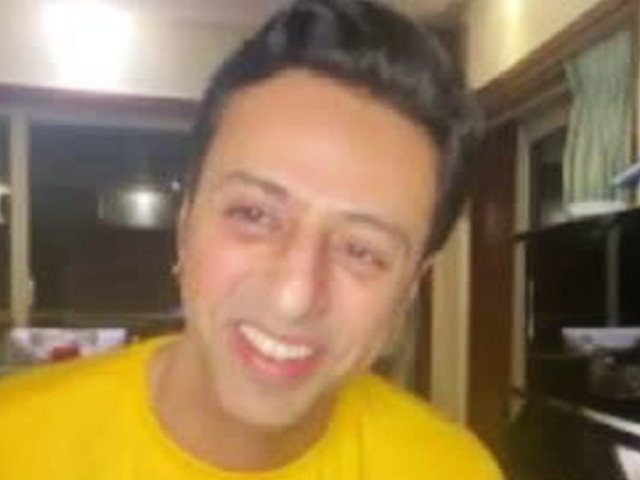 Composer, Singer Salim Merchant Performed His Song 'Mann Mei Aman'