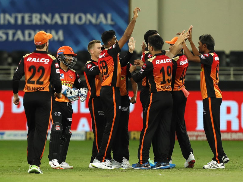 IPL 2020 Playoffs: इन 4 टीमों के बीच होंगे मुकाबले, जानें कब और कहां खेला जाएगा, पूरी डिटेल्स