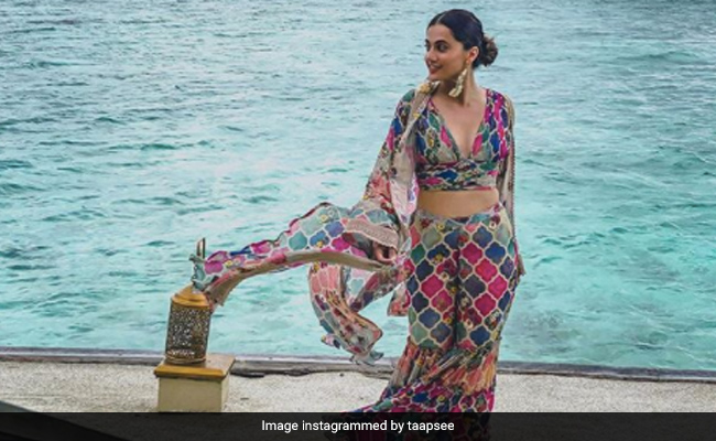 This Celeb Is Crushing On Taapsee Pannu's Vacation Wardrobe And So Are We