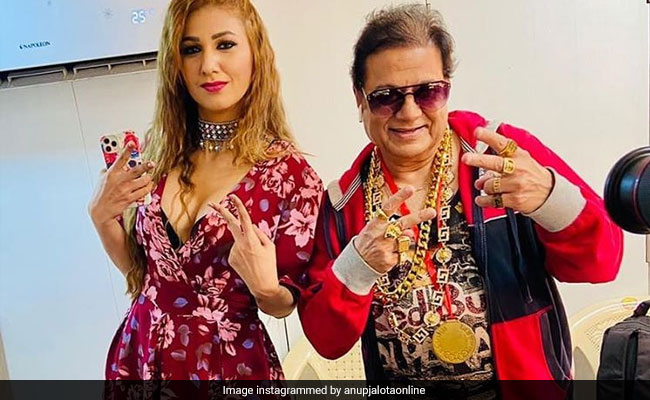Anup Jalota Switches To Rap In His New Film With Jasleen Matharu