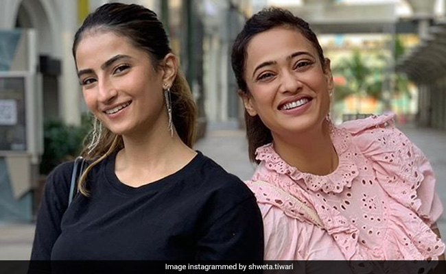 "A Badass With A Big Heart," Writes Shweta Tiwari's For Daughter Palak On Her Birthday