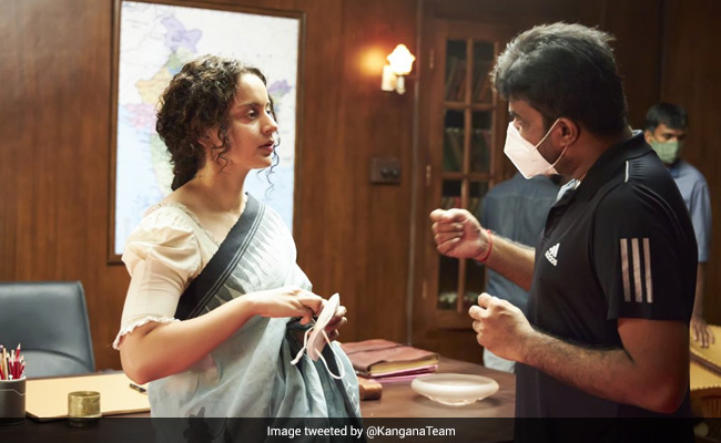 Trending: Kangana Ranaut On The Sets Of <i>Thalaivi</i>. See Pics
