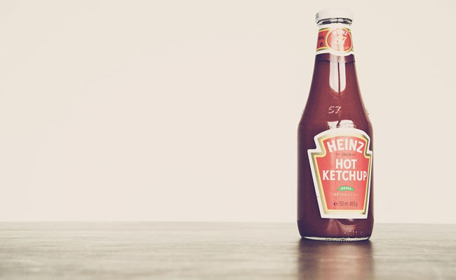 "No Bun, No Patty, No Onion": Woman Orders Burger, Gets Only Ketchup