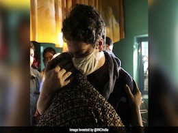 Gandhis Meet Hathras Family Amid Protests, Clash With UP Cops Gandhis Meet Hathras Family Amid Protests, Clash With UP Cops