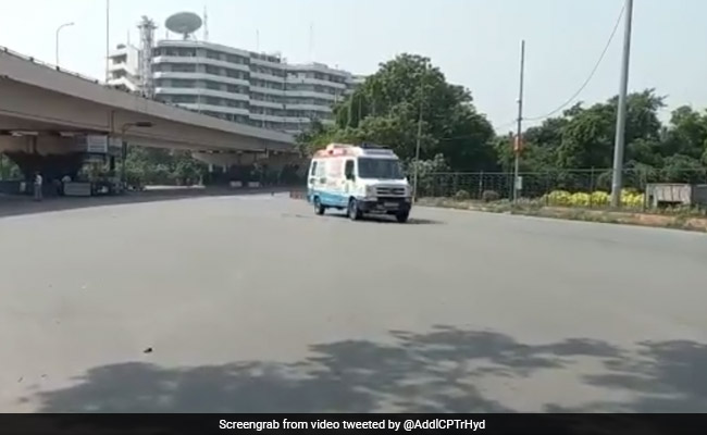 Hyderabad Traffic Cops Provide Green Channel For Transporting Live Organ