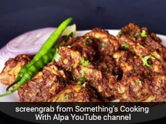 Watch: This Drool-Worthy Spicy Dry Chicken Recipe Defines Indulgence Watch: This Drool-Worthy Spicy Dry Chicken Recipe Defines Indulgence