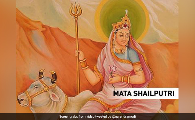 Happy Navratri: PM Modi Tweets Video On Shailputri Devi, Greetings, </>Stotras</i>