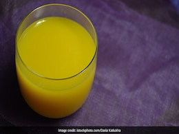 Mosambi Juice For Hair: बालों को मजबूत और घना बनाने के लिए जरूर ट्राई करें मौसमी का जूस Mosambi Juice For Hair: बालों को मजबूत और घना बनाने के लिए जरूर ट्राई करें मौसमी का जूस