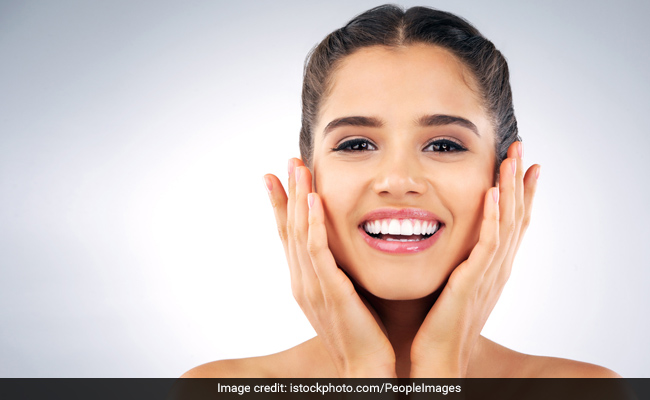 10 Home Remedies for Glowing Skin