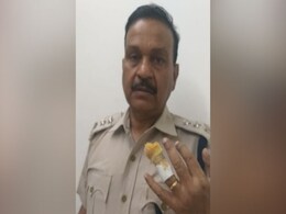 दिल्ली : AAP के 4 विधायकों पर केस दर्ज, प्रदर्शनकारियों पर ACP की अंगुली चबाने का आरोप दिल्ली : AAP के 4 विधायकों पर केस दर्ज, प्रदर्शनकारियों पर ACP की अंगुली चबाने का आरोप