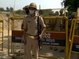 हाथरस मामले में SC में दूसरी PIL दाखिल, पुलिस-प्रशासनिक अफसरों के खिलाफ ऐक्शन की मांग  हाथरस मामले में SC में दूसरी PIL दाखिल, पुलिस-प्रशासनिक अफसरों के खिलाफ ऐक्शन की मांग