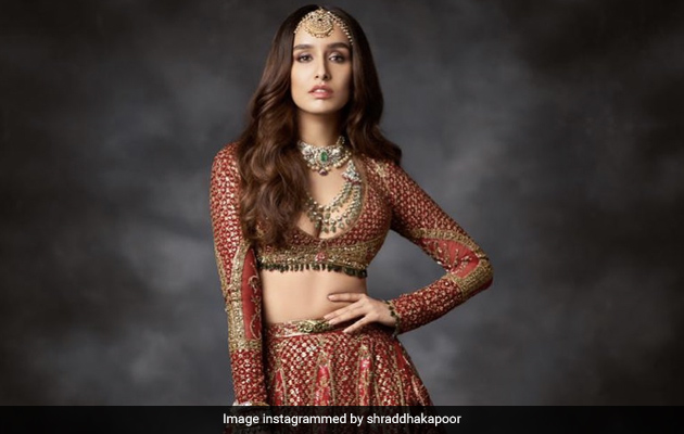 Shraddha Kapoor बनने जा रही हैं 'इच्छाधारी नागिन', बोलीं- हमेशा श्रीदेवी मैम की 'नगीना' जैसा किरदार निभाना...
