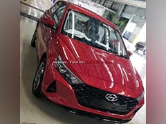 New-Gen Hyundai i20 Spotted At Dealership Without Camouflage