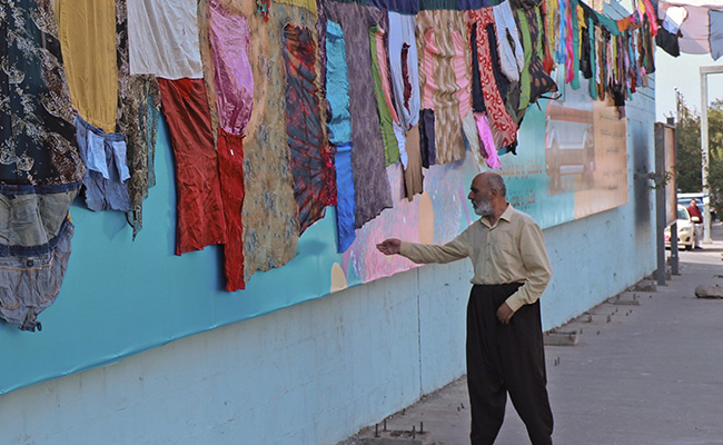 5-Km-Long Artwork Pays Homage To Abused Iraq Kurd Women