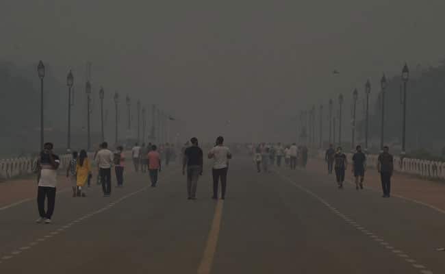 Pollution In Delhi 2020: देश की राजधानी में प्रदूषण की दस्तक, मंगलवार सुबह छाया रहा धुआं
