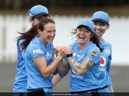 WBBL: Brisbane Heat, Adelaide Strikers Make Winning Starts WBBL: Brisbane Heat, Adelaide Strikers Make Winning Starts