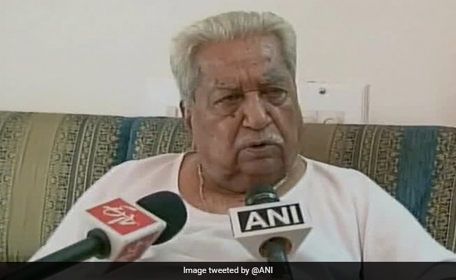 Keshubhai Patel, Former Gujarat Chief Minister, Dies at 92