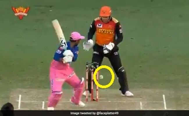 IPL 2020: राशिद खान की गेंद लगी स्टंप पर, फिर भी किस्मत ने राहुल तेवतिया का ऐसे दिया साथ..देखें Video