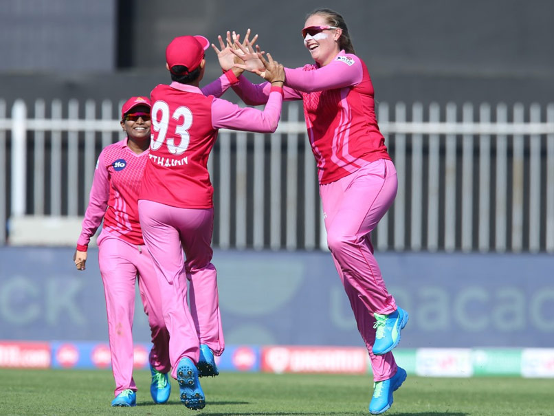 Women's T20 Challenge 2020: Sophie Ecclestone's Four-Wicket Haul Helps Trailblazers Cruise Past Velocity