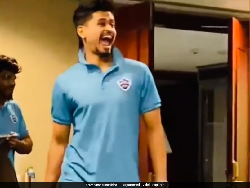 IPL 2020, DC vs SRH: Shreyas Iyer Pulls Off Perfect Impression Of Marcus Stoinis. Watch