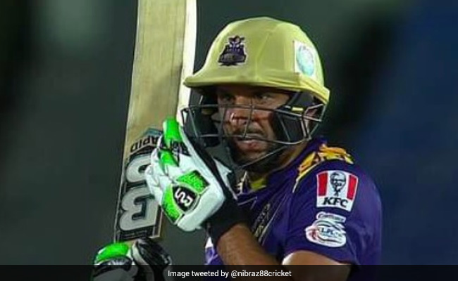 PSL: शाहिद अफरीदी का कैप पकड़ने से अंपायर ने किया इंकार, क्रिकेटर बोले- डियर आईसीसी क्या आप बता सकते हैं.