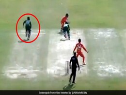 Pak Vs Zim: अजीबोगरीब तरह से रन आउट हुआ इंजमाम-उल-हक का भतीजा, लोग बोले- 'क्या मज़ाक चल रहा है' - देखें Video Pak Vs Zim: अजीबोगरीब तरह से रन आउट हुआ इंजमाम-उल-हक का भतीजा, लोग बोले- 'क्या मज़ाक चल रहा है' - देखें Video