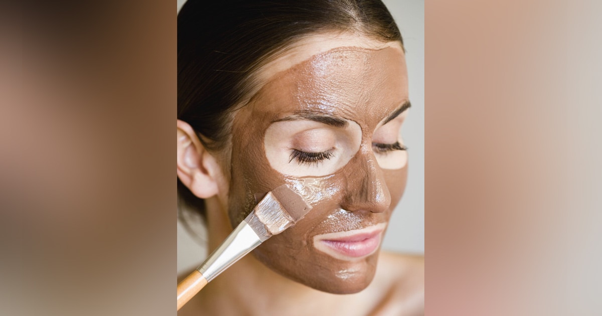 Skincare Benefits Of Red Sandalwood Tan Removal To Glowing Skin