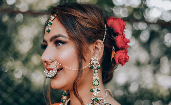 Amazon Sale: Sparkly Jewellery To Glam Up For The Festive Season