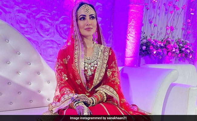Newlywed Sana Khan Shares More Pics From Her Wedding Album