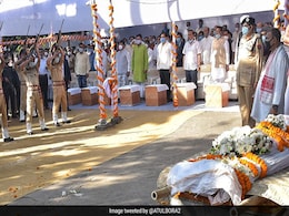 Thousands Mourn Tarun Gogoi, Assam's Great Unifier Thousands Mourn Tarun Gogoi, Assam's Great Unifier
