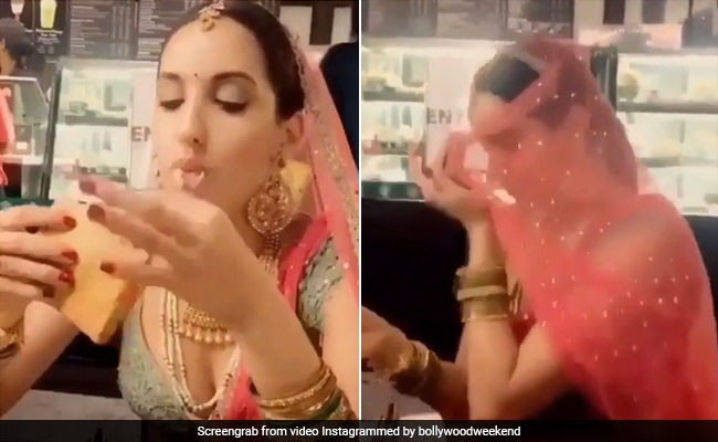 Nora Fatehi दुल्हन बन मजे से खा रही थीं खाना, शख्स ने बनाया Video तो शर्म से पल्लू में छुपा लिया मुंह