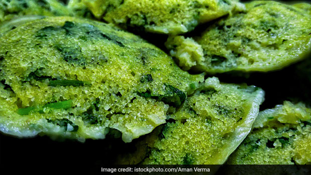 Diabetes Diet: This Easy Moong Dal-Palak Idli May Help Manage Blood Sugar Levels