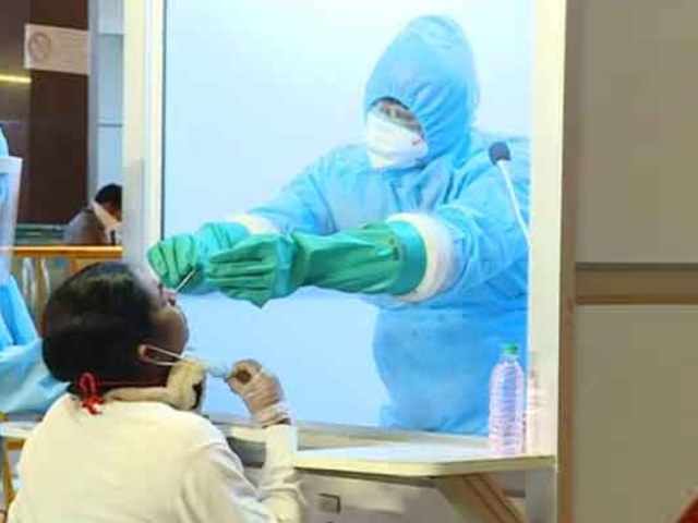 देश में कोरोना के मामले 94 लाख करीब, 24 घंटे में COVID-19 के 41810 नए केस