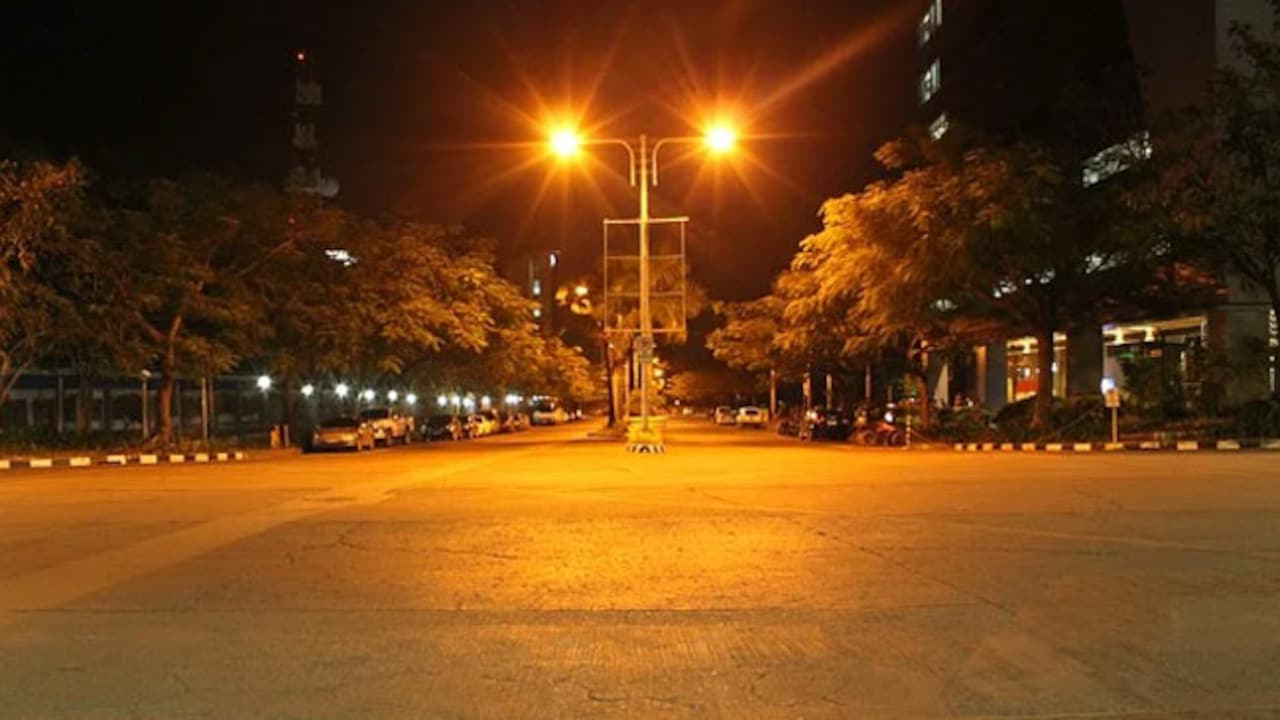 Supreme Court Orders Proper Demarcation Of Pedestrian Space Along Roads