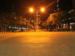 Supreme Court Orders Proper Demarcation Of Pedestrian Space Along Roads