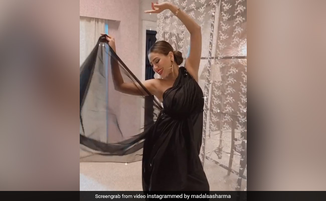 Mithun Chakraborty की बहू ने ब्लैक गाउन में किया जबरदस्त डांस, Video में दिखा Madalsa Sharma का खूबसूरत अंदाज