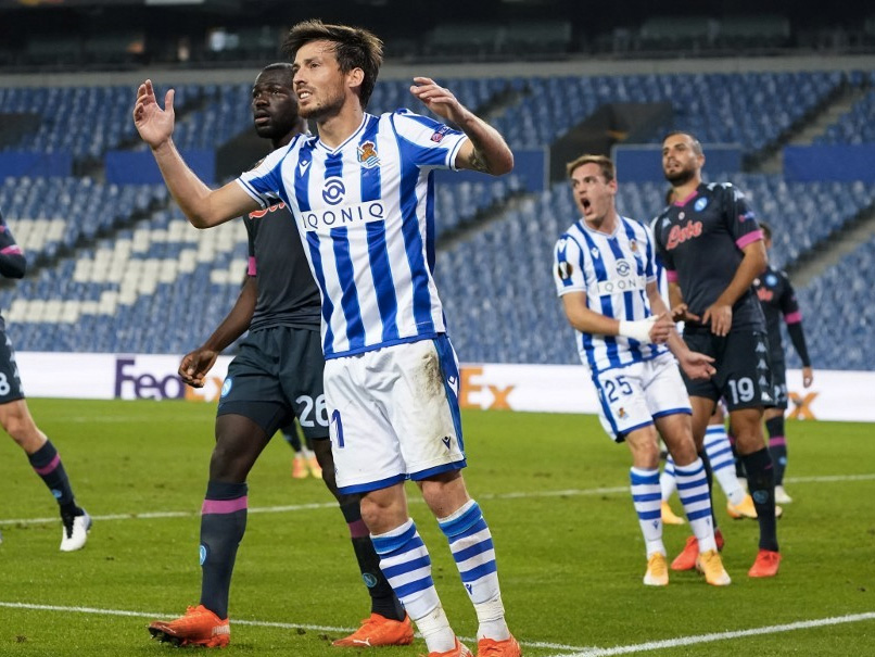 David Silva Off The Mark As Real Sociedad Go Back To Top Of La Liga