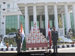 Army Chief On 3-Day Visit To Kathmandu, Gives Medical Aid To Nepal Army Army Chief On 3-Day Visit To Kathmandu, Gives Medical Aid To Nepal Army