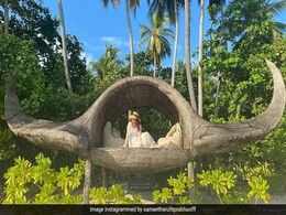 Just A Perfect Pic Of Samantha Ruth Prabhu With The "Blues And Greens" Of Maldives Just A Perfect Pic Of Samantha Ruth Prabhu With The "Blues And Greens" Of Maldives