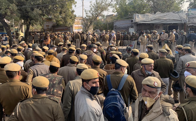 Punjab Farmers Camp At Border, Ready For March To Delhi: 10 Points