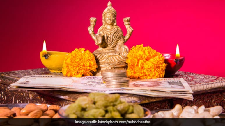 Lakshmi Puja 2025: City-Wise Puja Mahurat Timings, Bhog Recipes, And More Lakshmi Puja 2025: City-Wise Puja Mahurat Timings, Bhog Recipes, And More