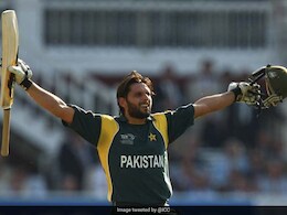 आईपीएल में बिकने वाले सभी पाकिस्तानी खिलाड़ियों की लिस्ट, जानें किस टीम ने कितना रुपया लगाया था दाव पर आईपीएल में बिकने वाले सभी पाकिस्तानी खिलाड़ियों की लिस्ट, जानें किस टीम ने कितना रुपया लगाया था दाव पर