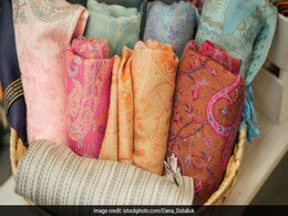 8 Best Shawls To Pick For Winter 2020 8 Best Shawls To Pick For Winter 2020