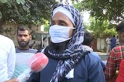 Rashtriya Janata Dal Backers Hold On To Hope, Poetry As NDA Gains Ground Rashtriya Janata Dal Backers Hold On To Hope, Poetry As NDA Gains Ground