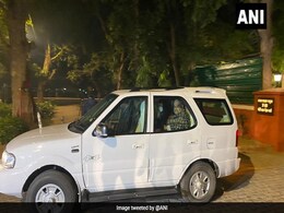 किसान आंदोलन को लेकर BJP अध्यक्ष नड्डा के घर हुई अहम बैठक, अमित शाह, राजनाथ व तोमर रहे मौजूद : सूत्र किसान आंदोलन को लेकर BJP अध्यक्ष नड्डा के घर हुई अहम बैठक, अमित शाह, राजनाथ व तोमर रहे मौजूद : सूत्र