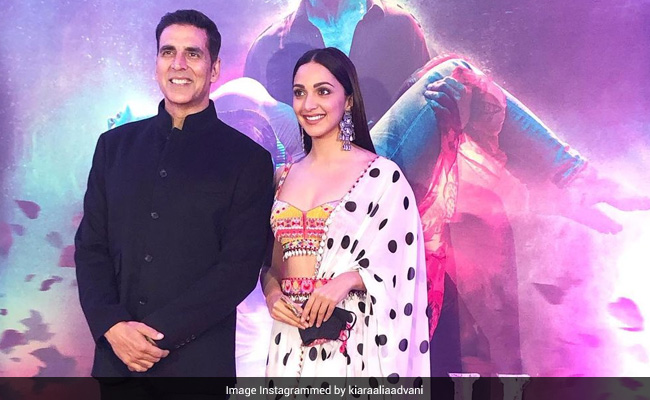The First Post-Pandemic Red Carpet: Akshay Kumar And Kiara Advani At <I>Laxmii</I> Premiere